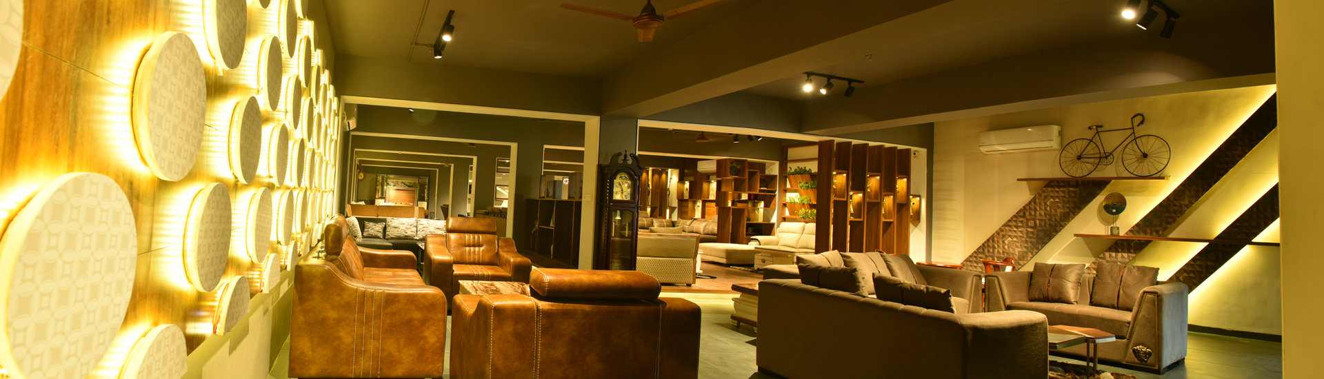 Wooden Furniture in Ahmedabad, Office Furniture in Ahmedabad, best furniture shop in ahmedabad