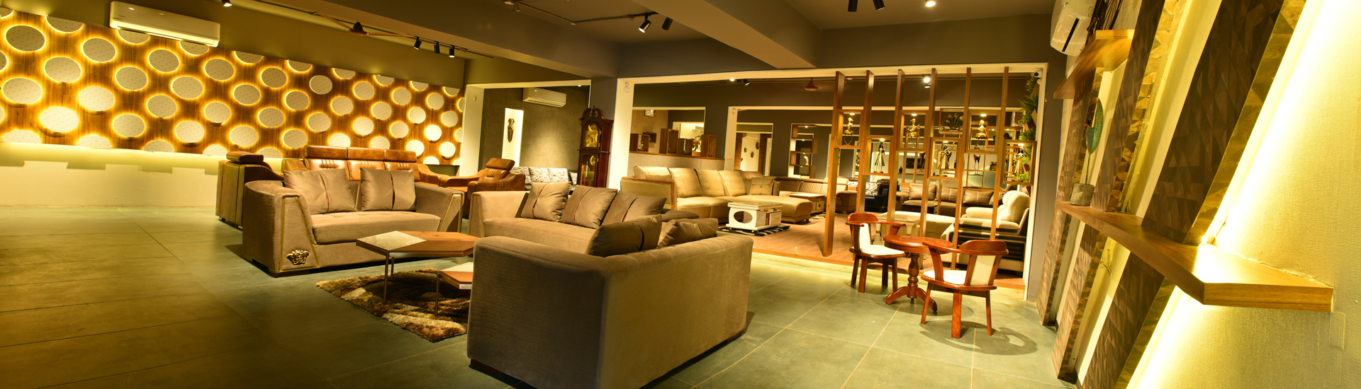 Furniture Showroom in Ahmedabad, Home Furniture in Ahmedabad, Decorative Furniture in Ahmedabad